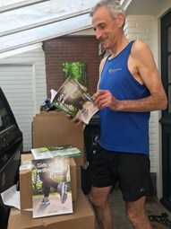 Aart met nieuwe boek